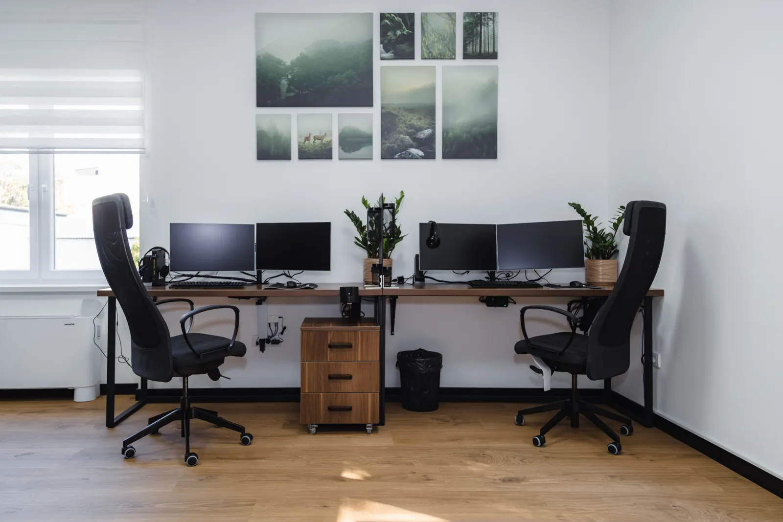 Dock stanice sa duplim monitorima